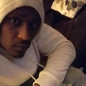 Meet your Posher, Derrick